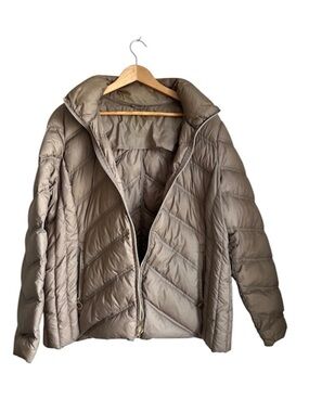 MICHAEL Michael Kors Taupe Chevron Quilted Puffer Downfill Jacket - Women's XL